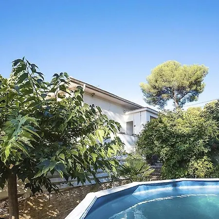 Apartment L'olivier - Tres Agreable T2 Terrasse & Piscine - Proche De La Mer - Boulouris *